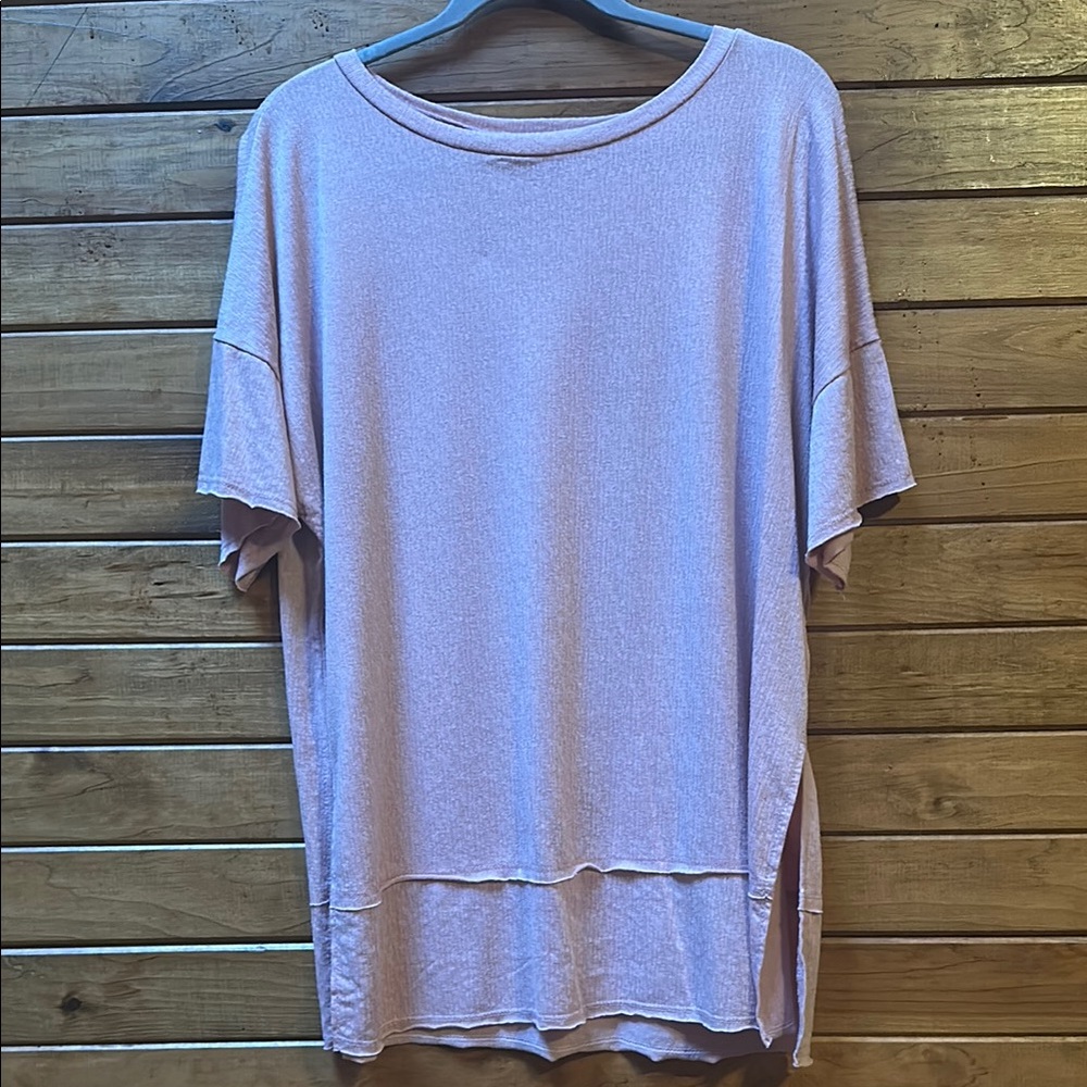 GeeGee - Light Pink Short Sleeve Women's Top